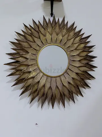 Wall mirror decoration