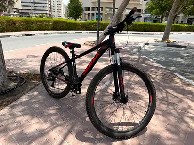 Derak 29” Aluminum Bicycle