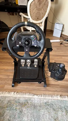 G920 with gear and stand