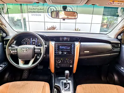2018 Toyota FORTUNER — фото 9