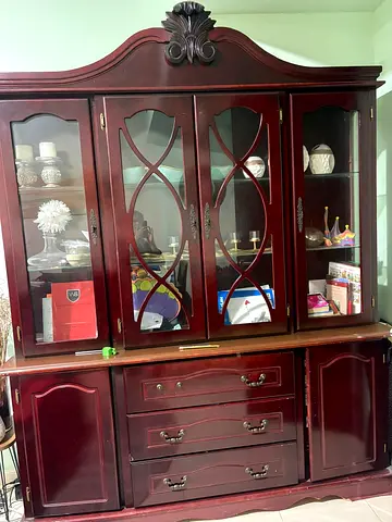Large Mahogany Display Cabinet / China Cabinet with Drawers and lights