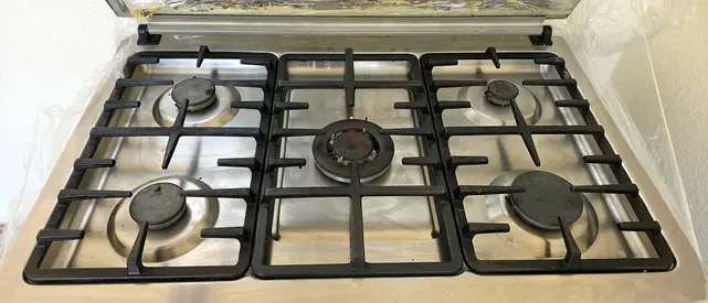 Gas Cooker 5 burner