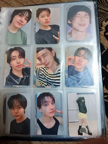 Kpop photocards