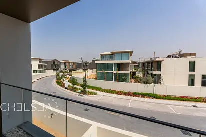 SPACIOUS TOWNHOUSE | G+1 | BRAND NEW