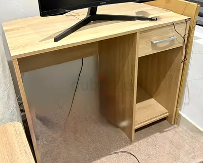 desk with drawer -150 aed