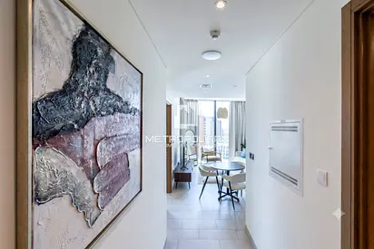 Bright Apartment | Lagoon View | High Floor