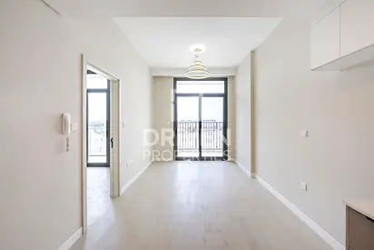 Brand New Unit | Vacan Now | Community View