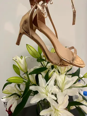 Gold strappy high heel sandals - Brand new