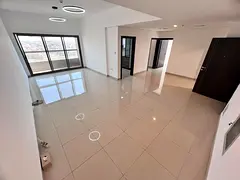 Second tenant | Two master bedrooms | Three bathrooms | Balcony | Modern finishes | Spacious