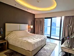 Luxury 1BHK | Skyline Balcony | Burj Khalifa View