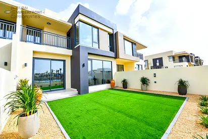 4BR + Maids | 100% Pool View | Type 3M