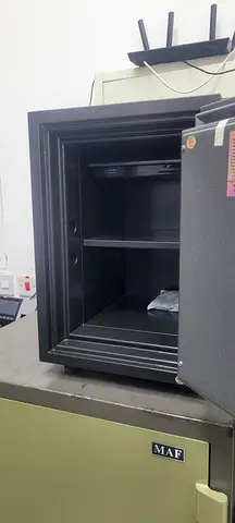 Heavy Duty Steel Safe Box with Internal Shelving