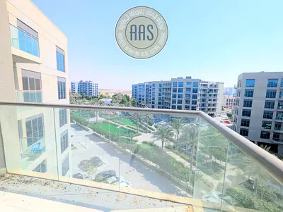 Ultra Modern 1BR || Spacious Unit || Gym & Pool || Easy Access