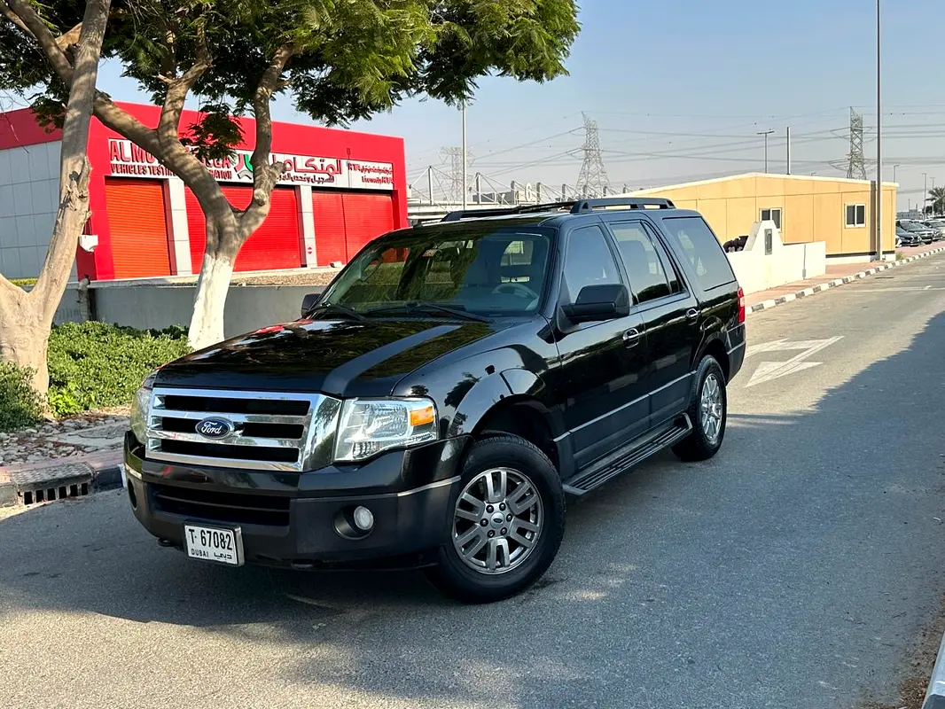 Ford Expedition 2013 — photo 1 of 15