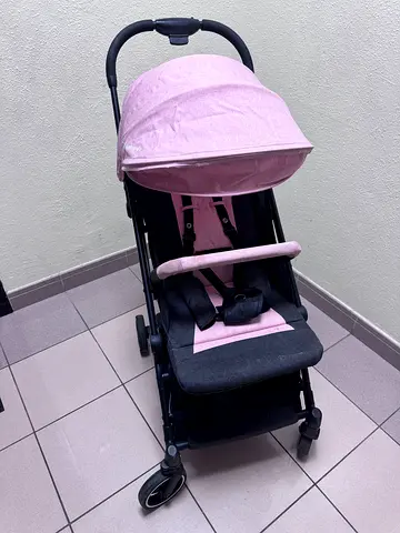 Travel Stroller last price 150 aed