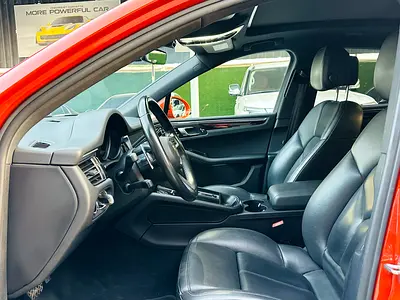 2022 Porsche MACAN — миниатюра 9
