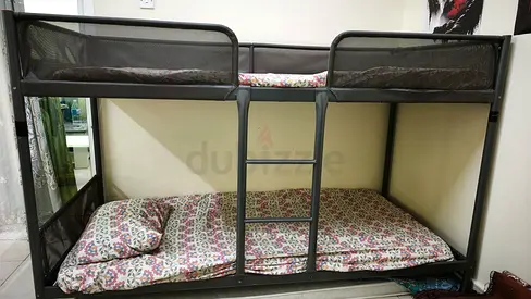Metal Bunk Bed with Twin Over Full Configuration, Good Condition