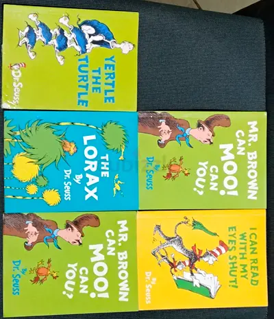 Dr. Seuss Childrens Book Collection - Set of 5