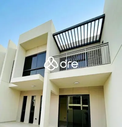 R2MB | 3 BDR+Maid | Unfurnished | Biggest Layout