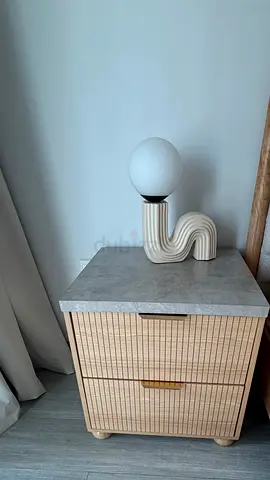 Night Stand with 2 drawers