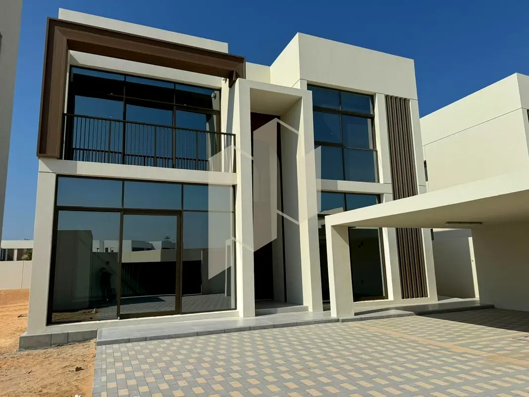 Type V4 Executive | Premium Amenities | Prime Location