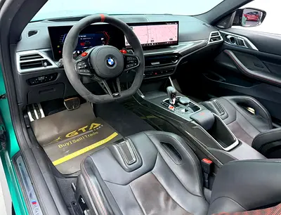2025 BMW M4 缩略图 8