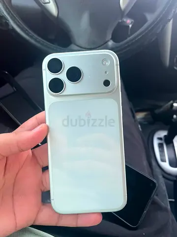 Apple iPhone  Middle east version  with camera lens protectors - good condition