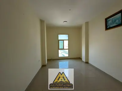 إذا كنت تبحث عن شقة تجمع بين الموقع المميز، والإطلالة البحرية الساحرة، والسعر المناسب، فهذه فرصة رائعة للسكن في واحدة من أجمل المناطق السكنية على كورن