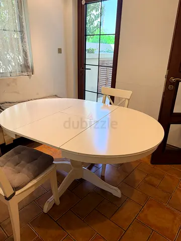 IKEA White Extendable Round Dining Table with 2 chairs