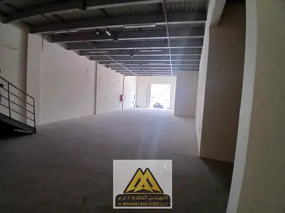 مستدودعات للايجار تصلح لجميع الانشطه بمنطقة الجرف الصناعيه بجوار السوق الصيني وجميع الخدمات والطرق الرئيسيه