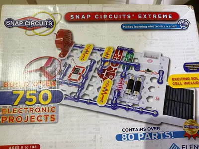 Snap Circuits extreme