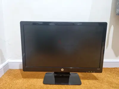 HP 21.5-inch LED Monitor - Good Working Condition
