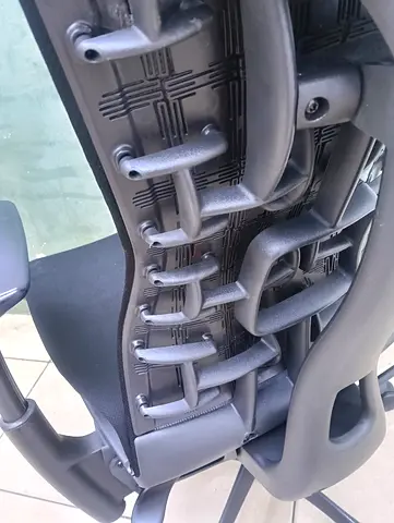 Embody Ergonomic chair for selling.fully loaded and good condition