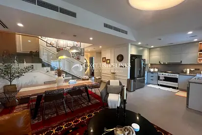 Fully Upgraded | Single Row | Corner Unit