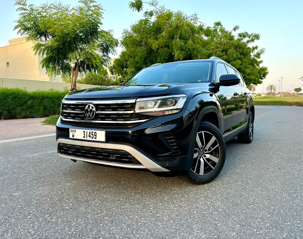 Volkswagen Teramont 2023 — photo 1 of 19