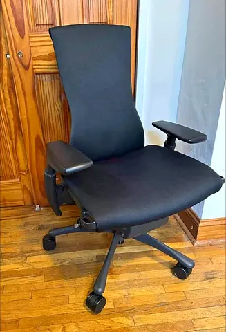 Embody Ergonomic chair for selling.good condition only little use