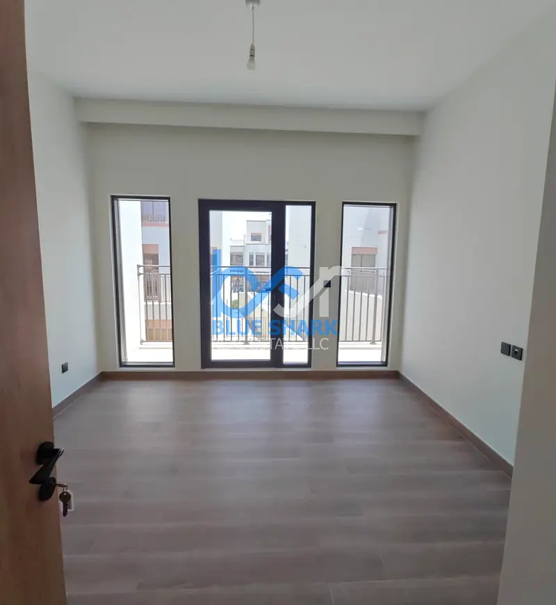 Exclusive 5BR Villa | Prime Community | Best Price