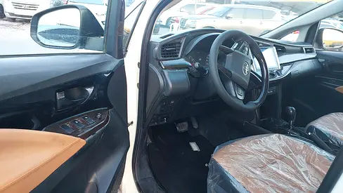 2020 Toyota INNOVA — фото 18