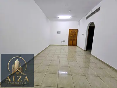 VERY SPACIOUS FLAT RENT 28K WITH BALCONY NEAR BY KING FAISAL