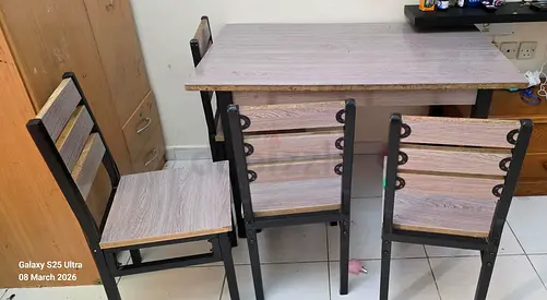 Modern Dining Set with 4 Chairs