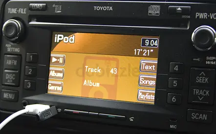 Toyota Sterio With Usb aux bluetooth reverse camera