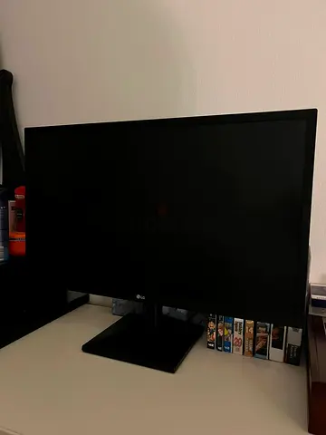 LG Monitor 24 inch