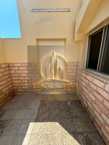 للإيجار بيت بالجزات