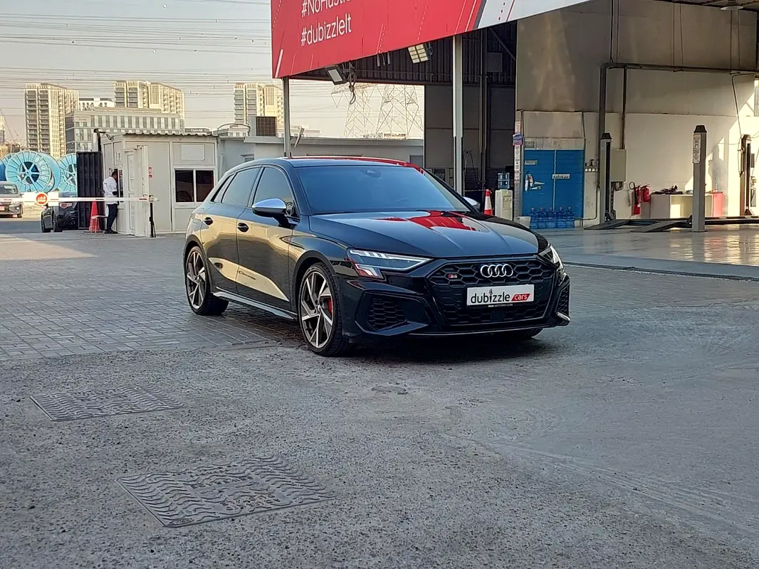 Audi S3 2023 — photo 1 of 14