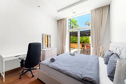 EXCLUSIVE DEAL | HUGE TERRACE | ALL BILLS INCLUDED