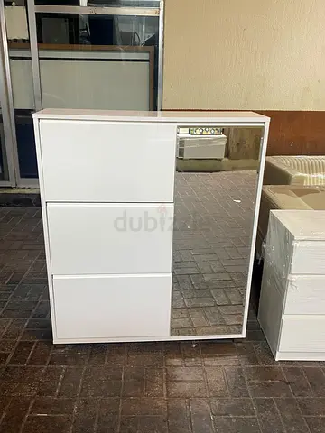 Verona 23-Pair Shoe Cabinet