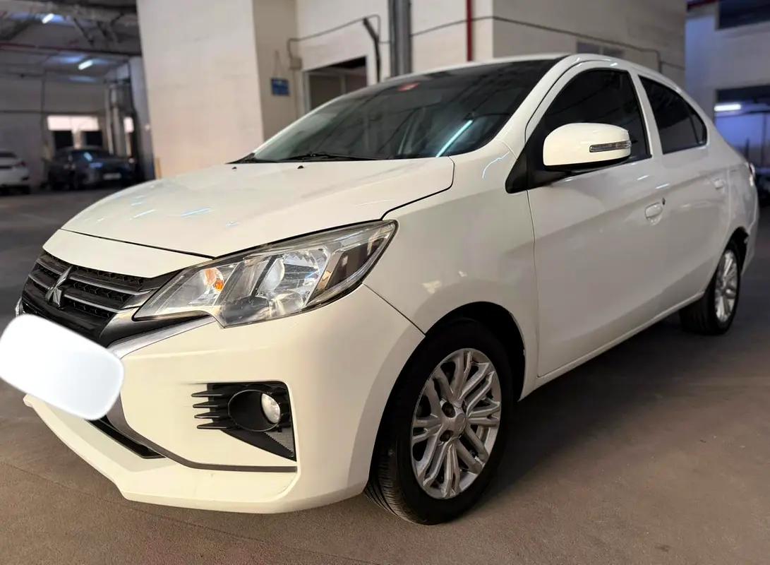 Mitsubishi Attrage 2022 — photo 1 of 11