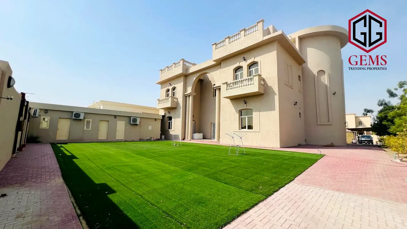 SPACIOUS VILLA | SERVANT BLOCK | GARDEN AREA