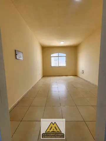 A great annual rental opportunity for a spacious studio in Al Nuaimiya 2 – Ajman, located on Al Malik Faisal Street, behind Afghan Kabab, close to all