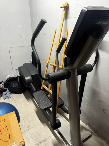 2 * Elliptical Cross Trainer                                10 * Spinning Bikes all from a gym